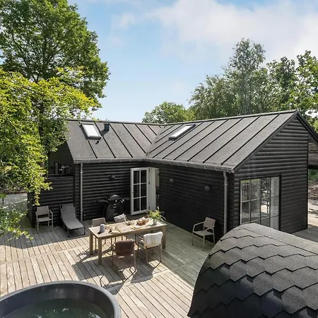 Cozy In With Kitchen Holiday home *
